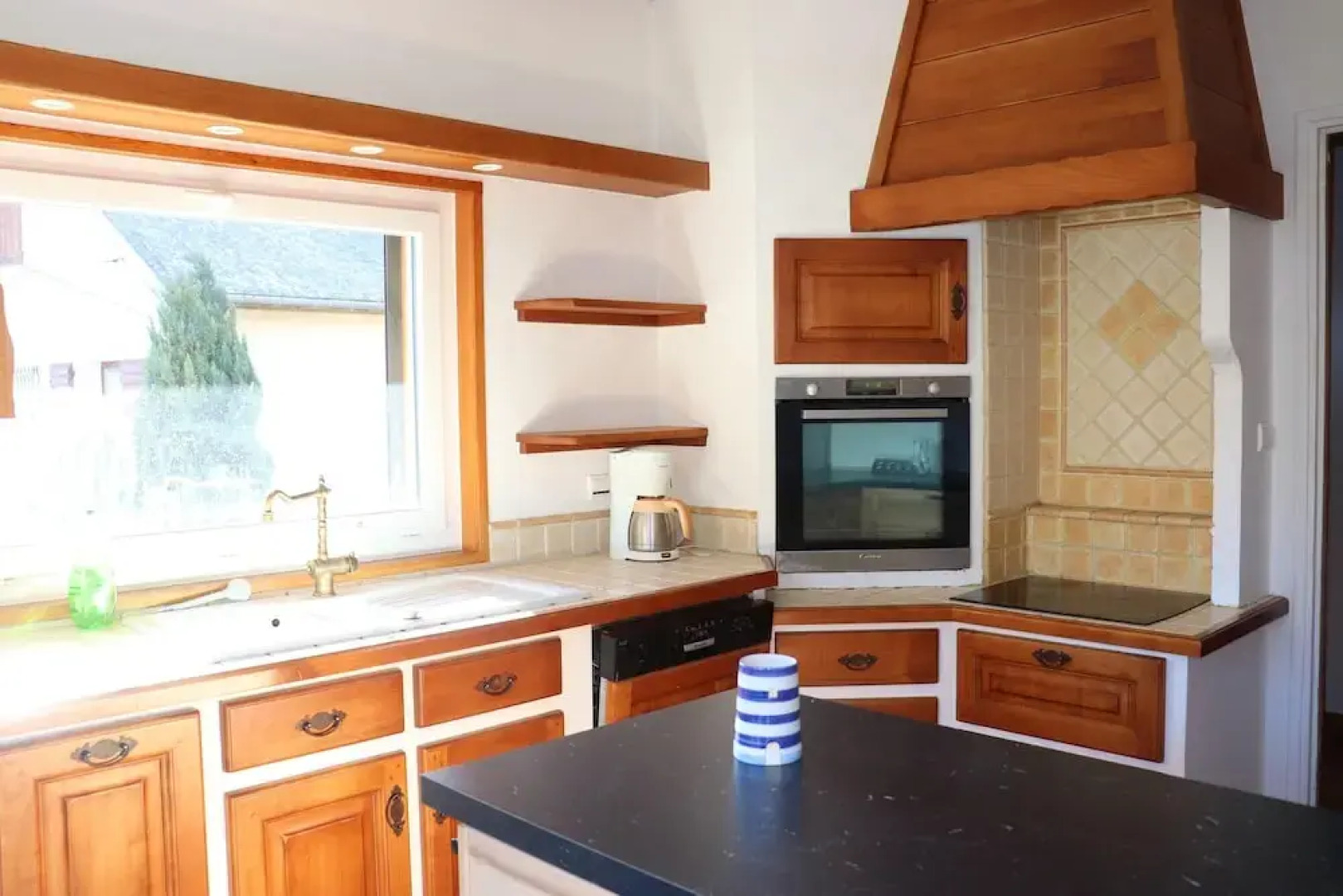 Chalet With 4 Bedrooms in Saint-bonnet-en-champsaur, With Wonderful Mountain View and Furnished Garden - 10 km From the Slopes