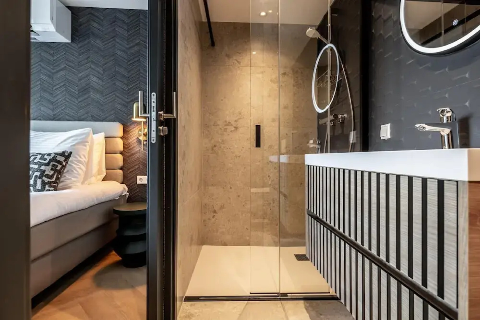 Playful and Luxurious Apartment in Heart of Delft