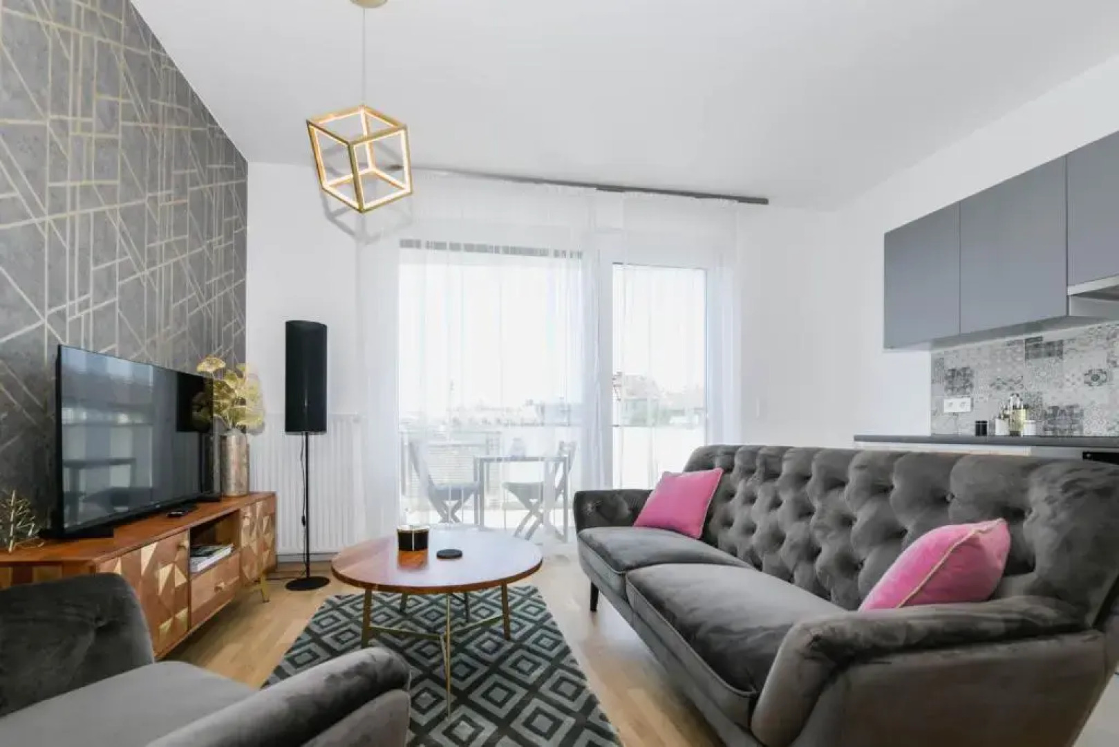 Elisabeth Downtown Apartments by FirstHost