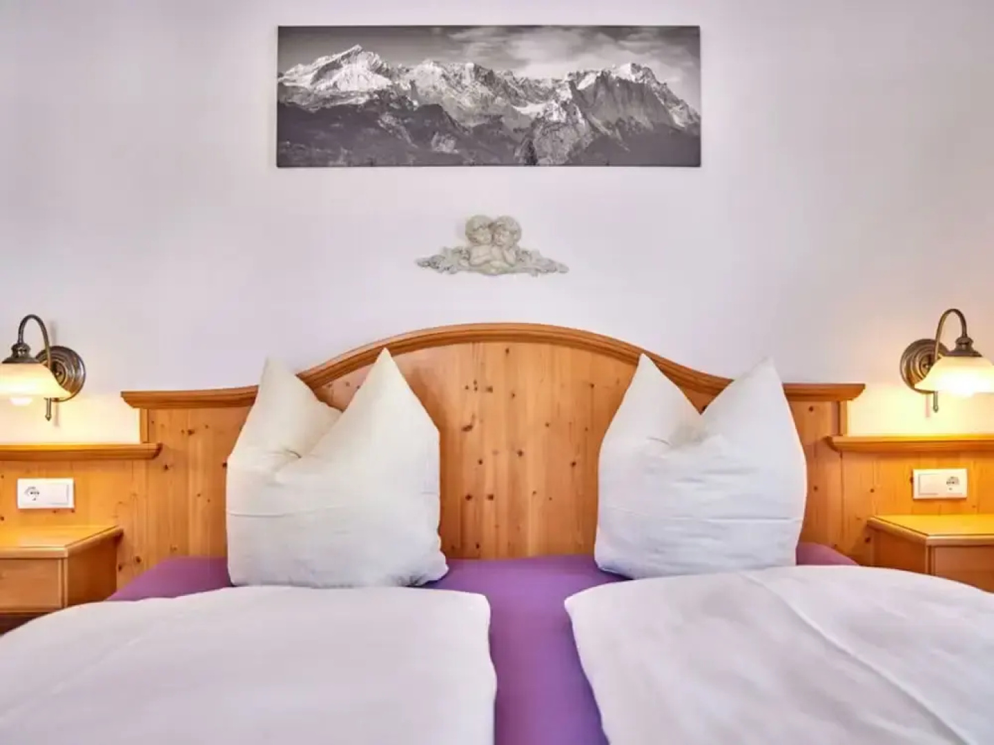 Holiday Apartment "wetterstein"