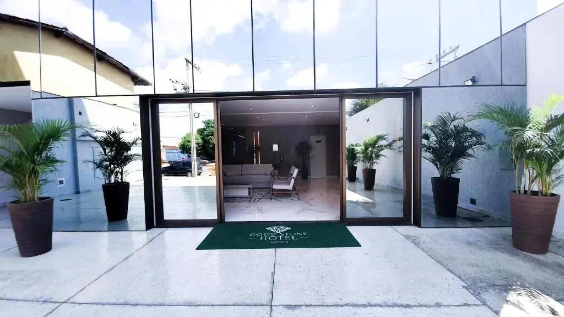 Good Stone Curvelo Hotel