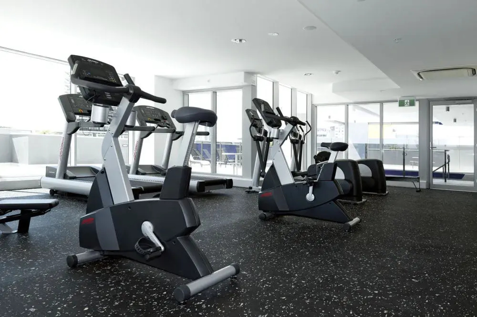 H 105 Mitchell Hotel and Apartments