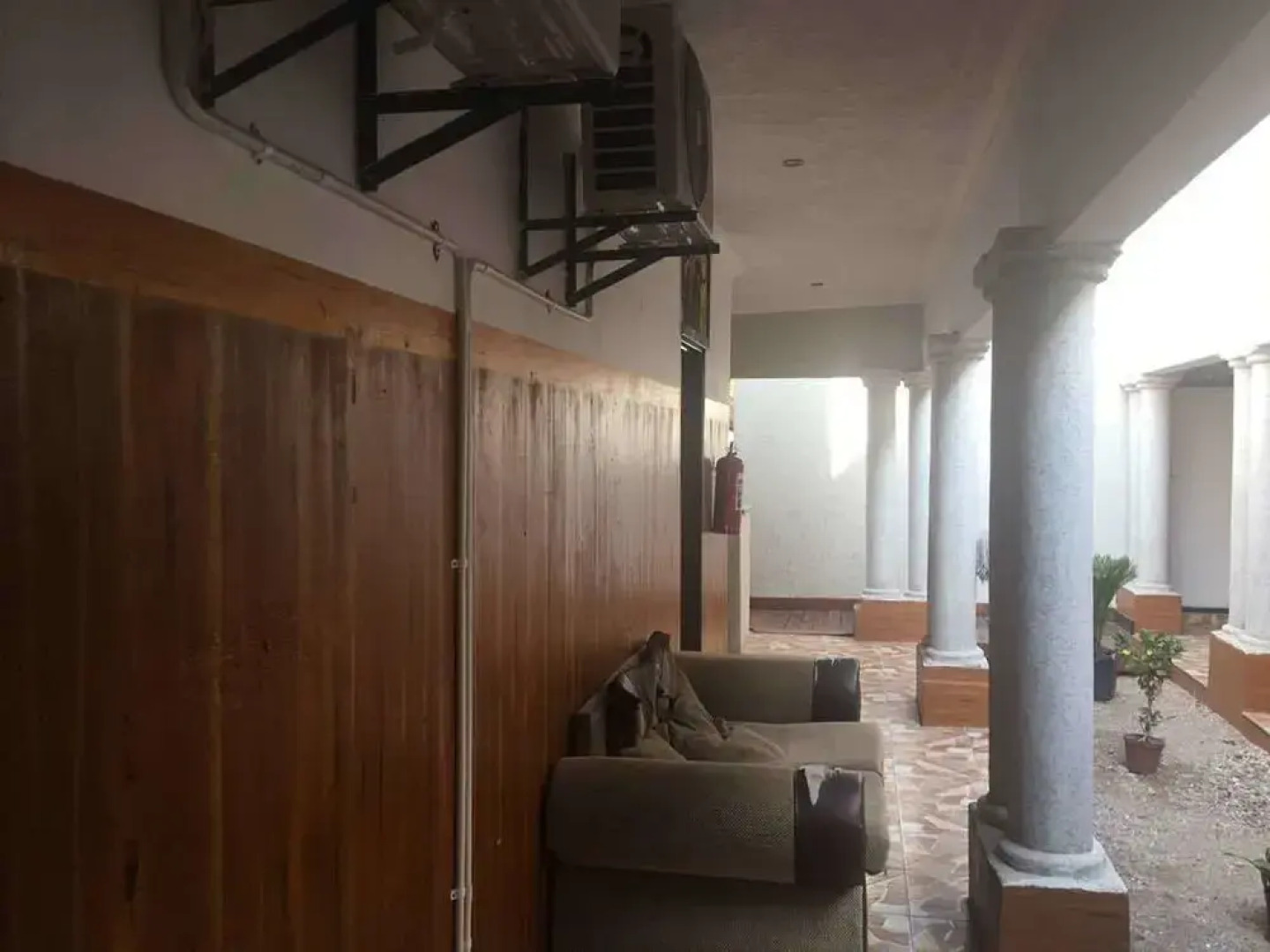 Eagle Suites Guest House