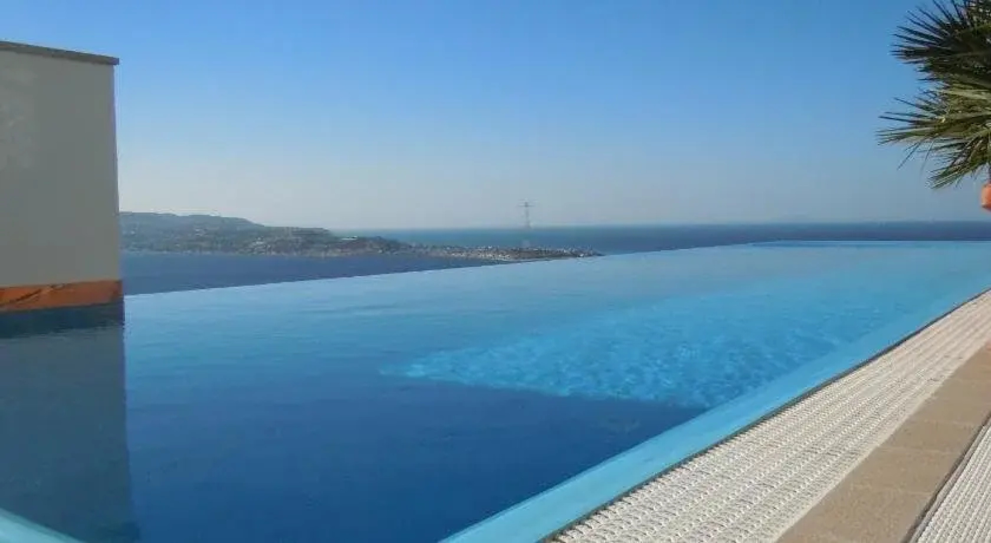 B&B Blu Infinito