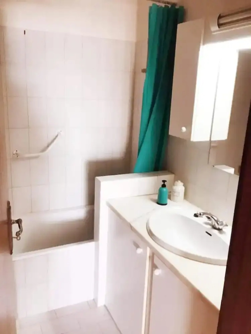 Apartment With one Bedroom in Armação de Pêra, With Wonderful sea View, Shared Pool, Balcony