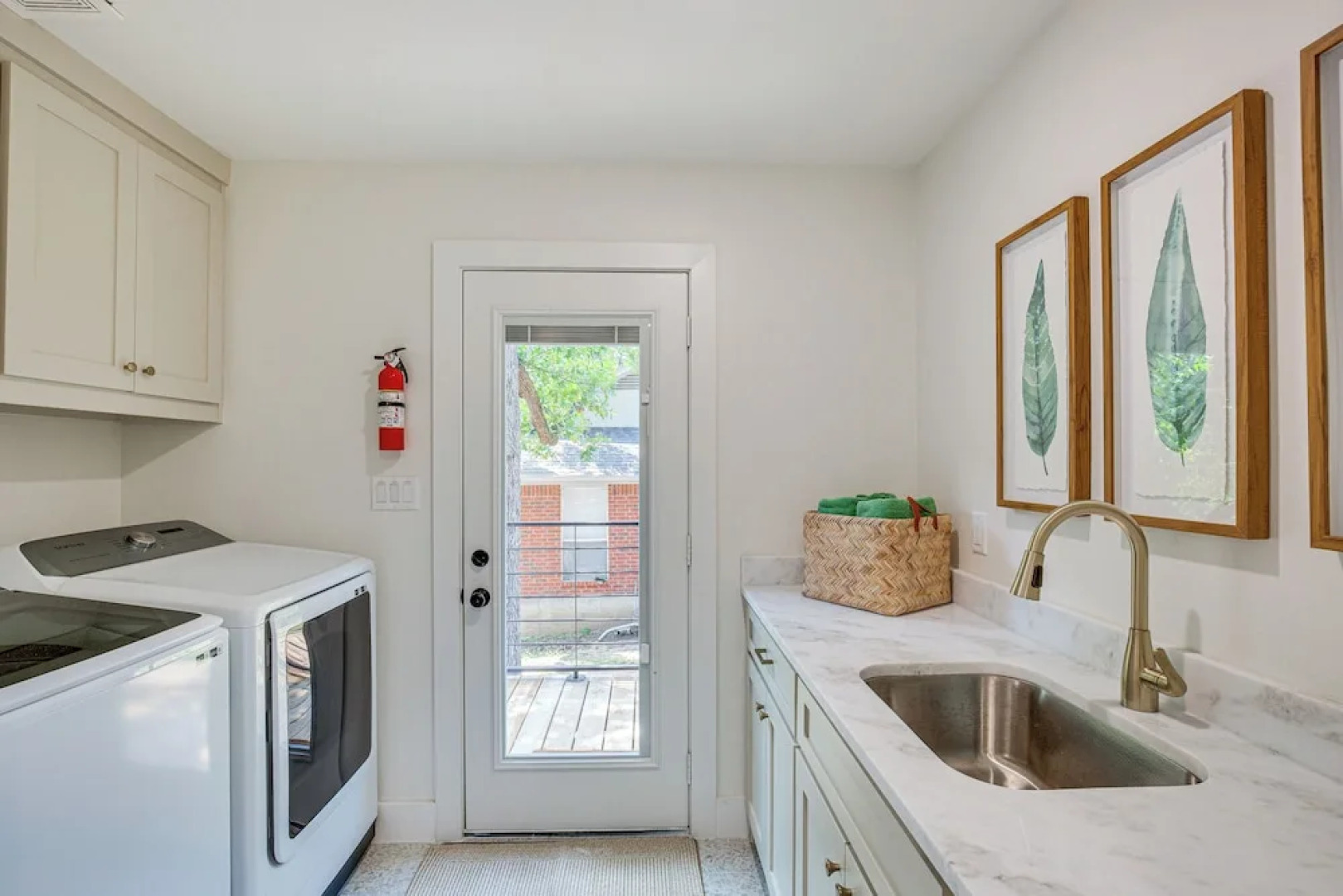 Dock & Fire Pit: Cedar Creek Lakefront Retreat!