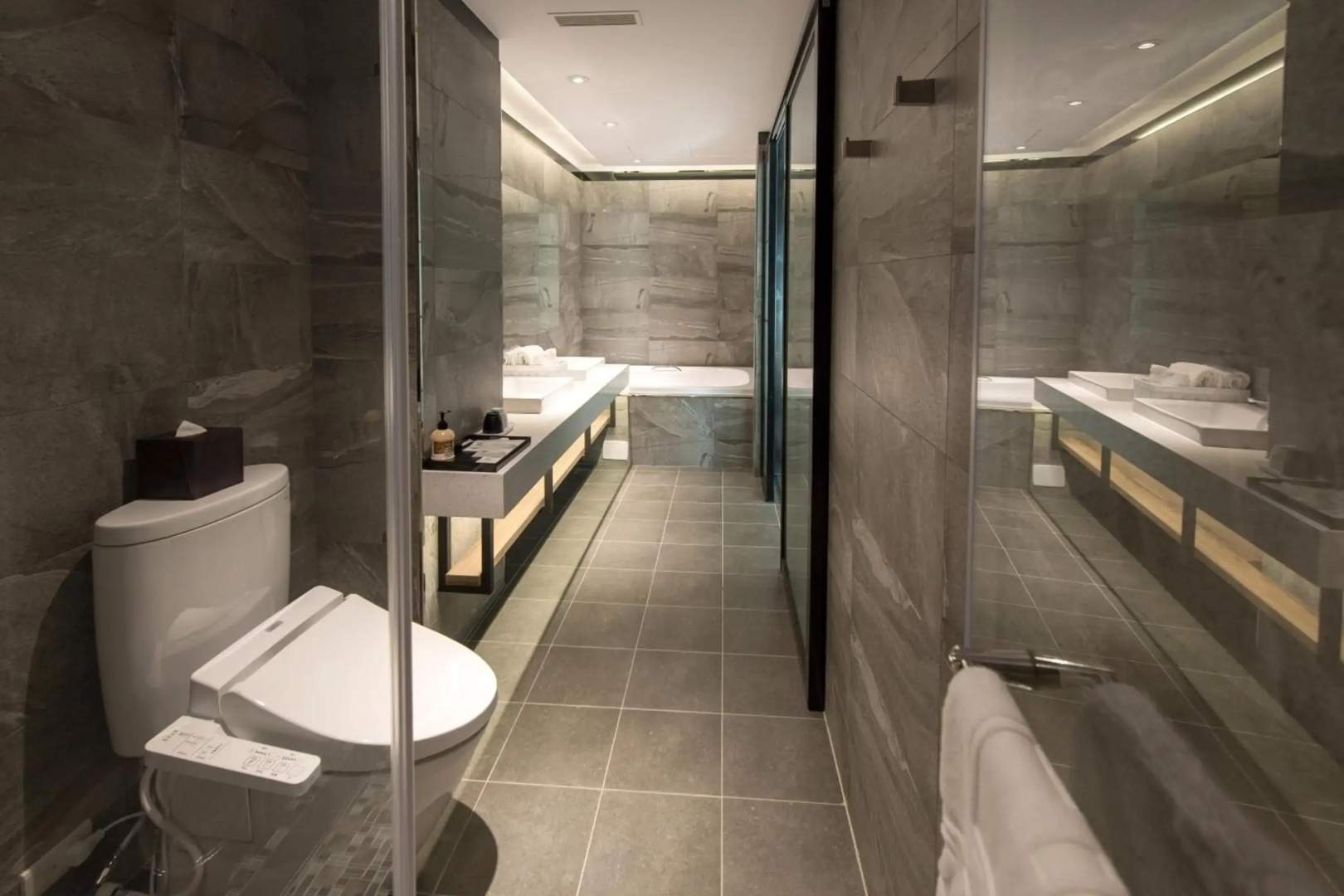 He-Jia Hotel