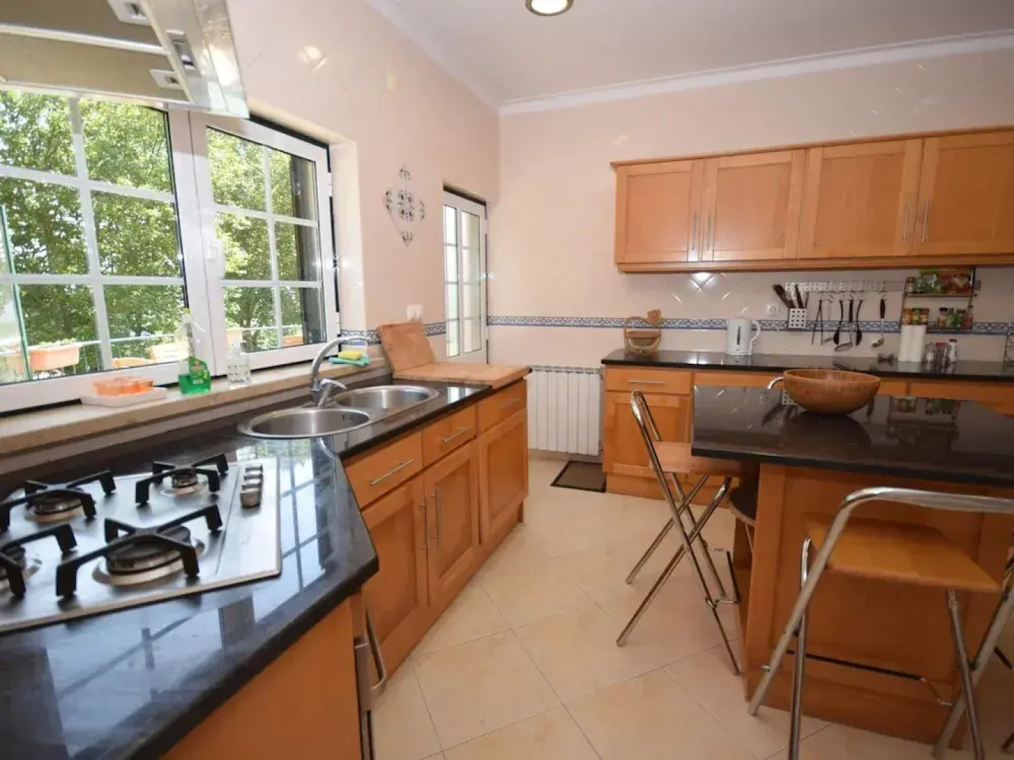 Cozy Villa near Óbidos with Private Swimming Pool