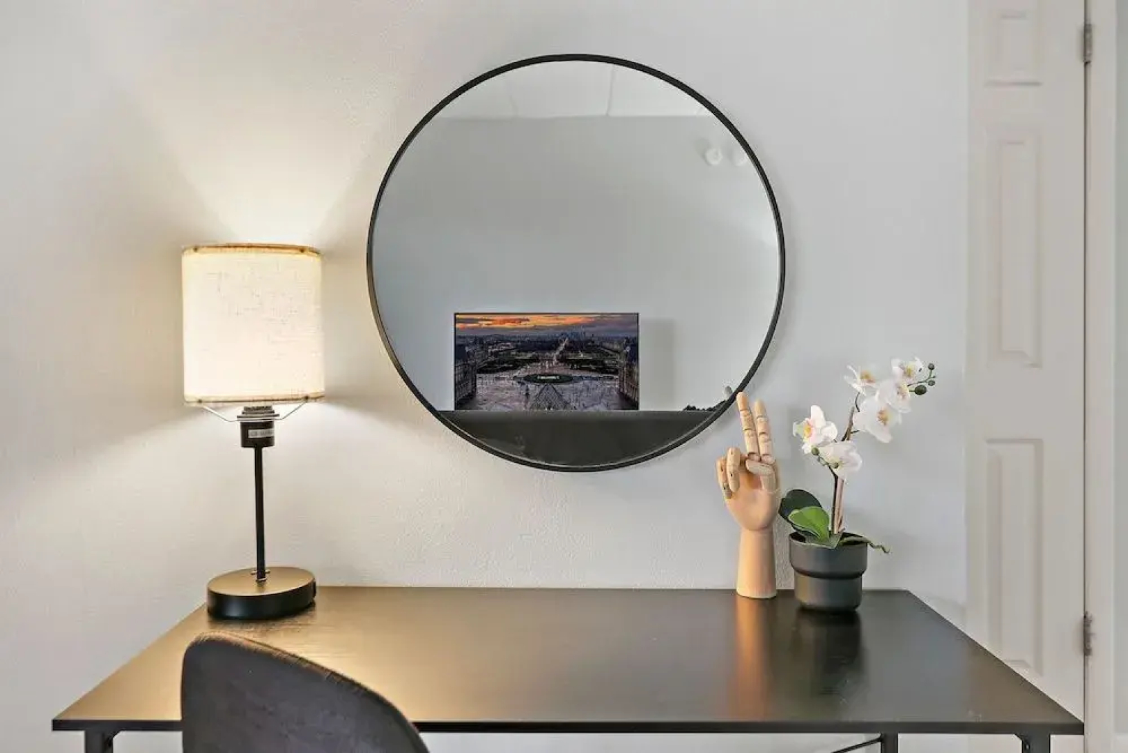 Lush 1BR Apt in Quiet Arlington Heights