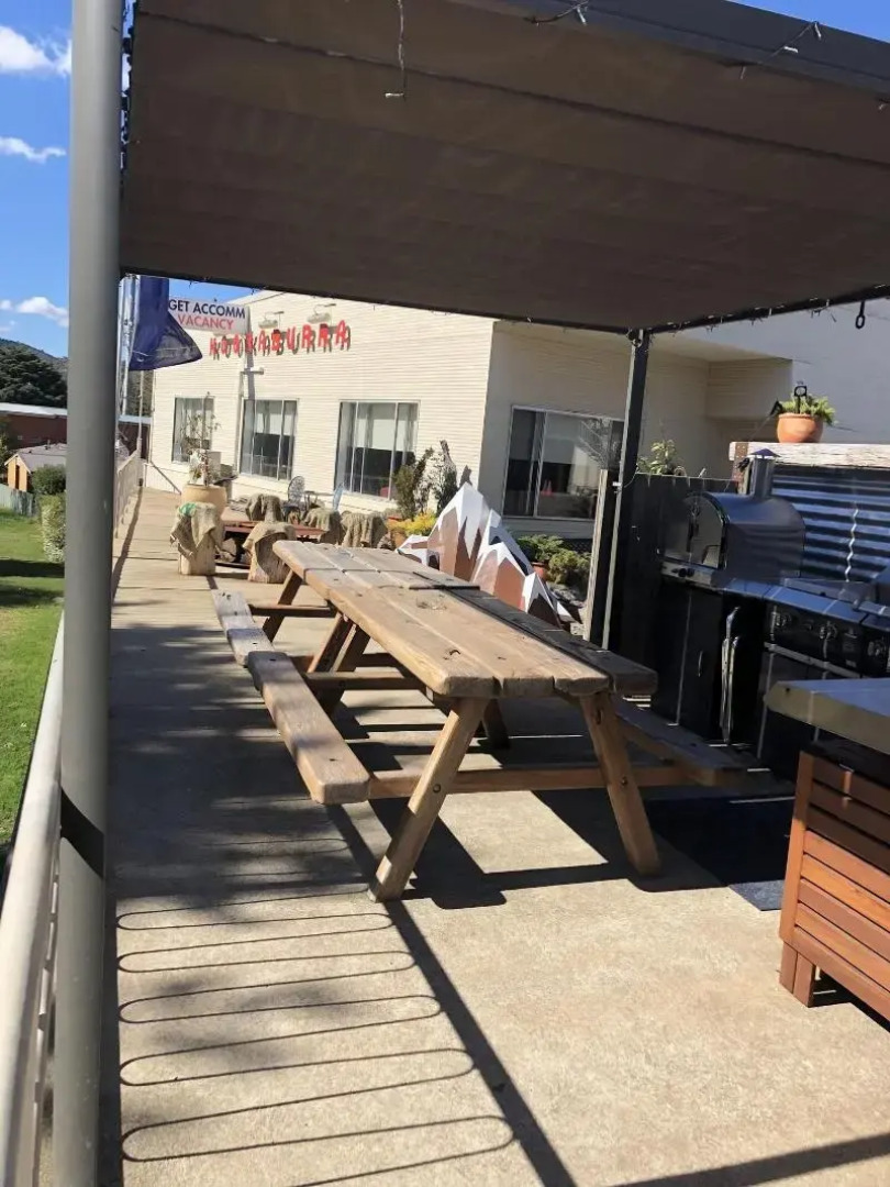 Kookaburra Ski Lodge