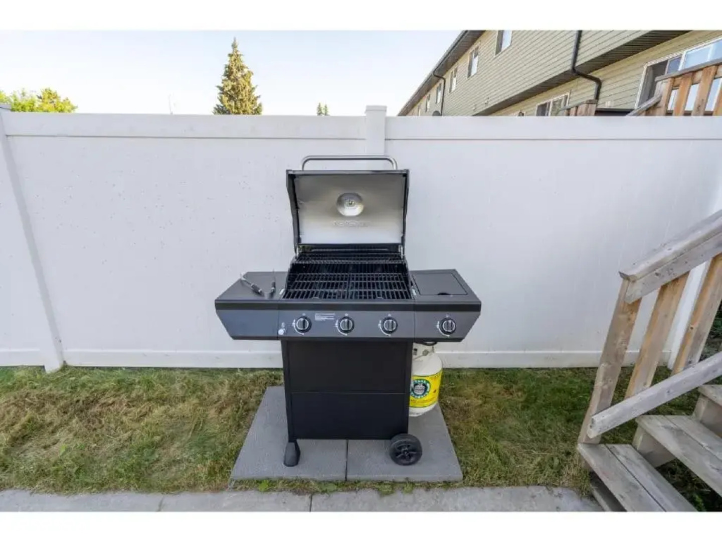 The Saturday I Sleeps 16 I BBQ & Patio I Fire Pit