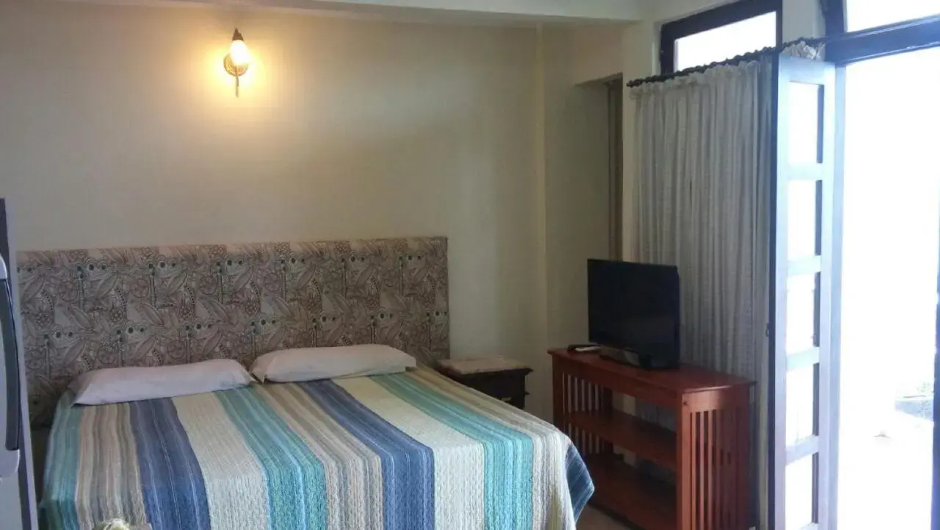 Solar do Carmo Suites & Apartments