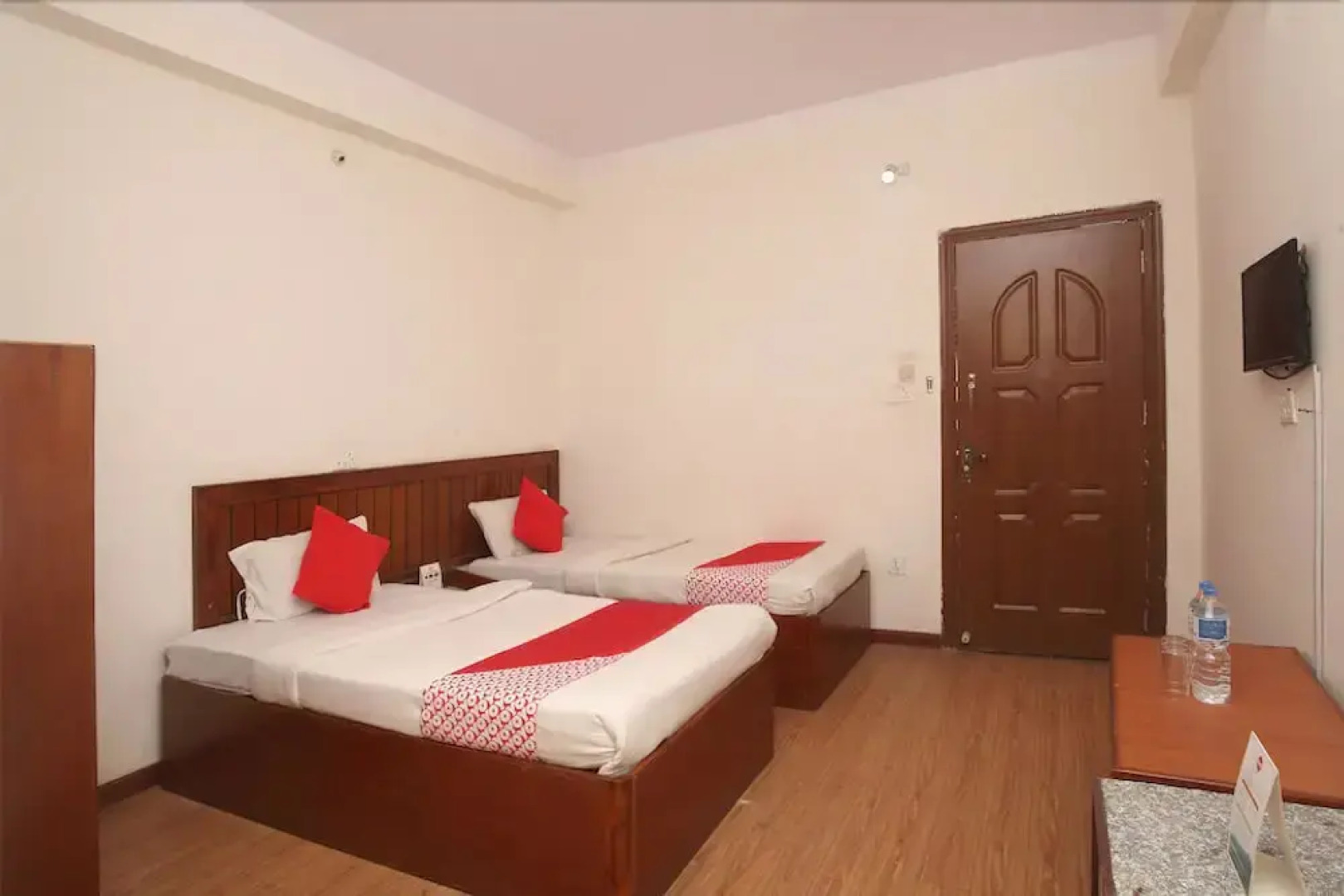 OYO 754 Hotel Gauri Shankar