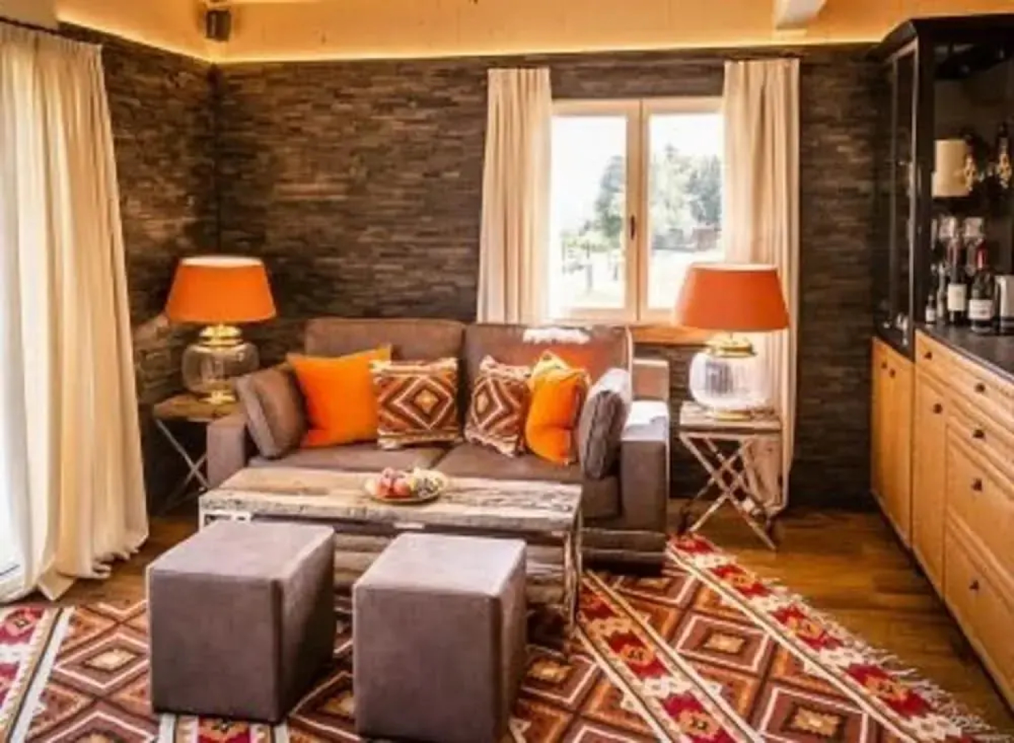 Golden Hill Country Chalets & Suites