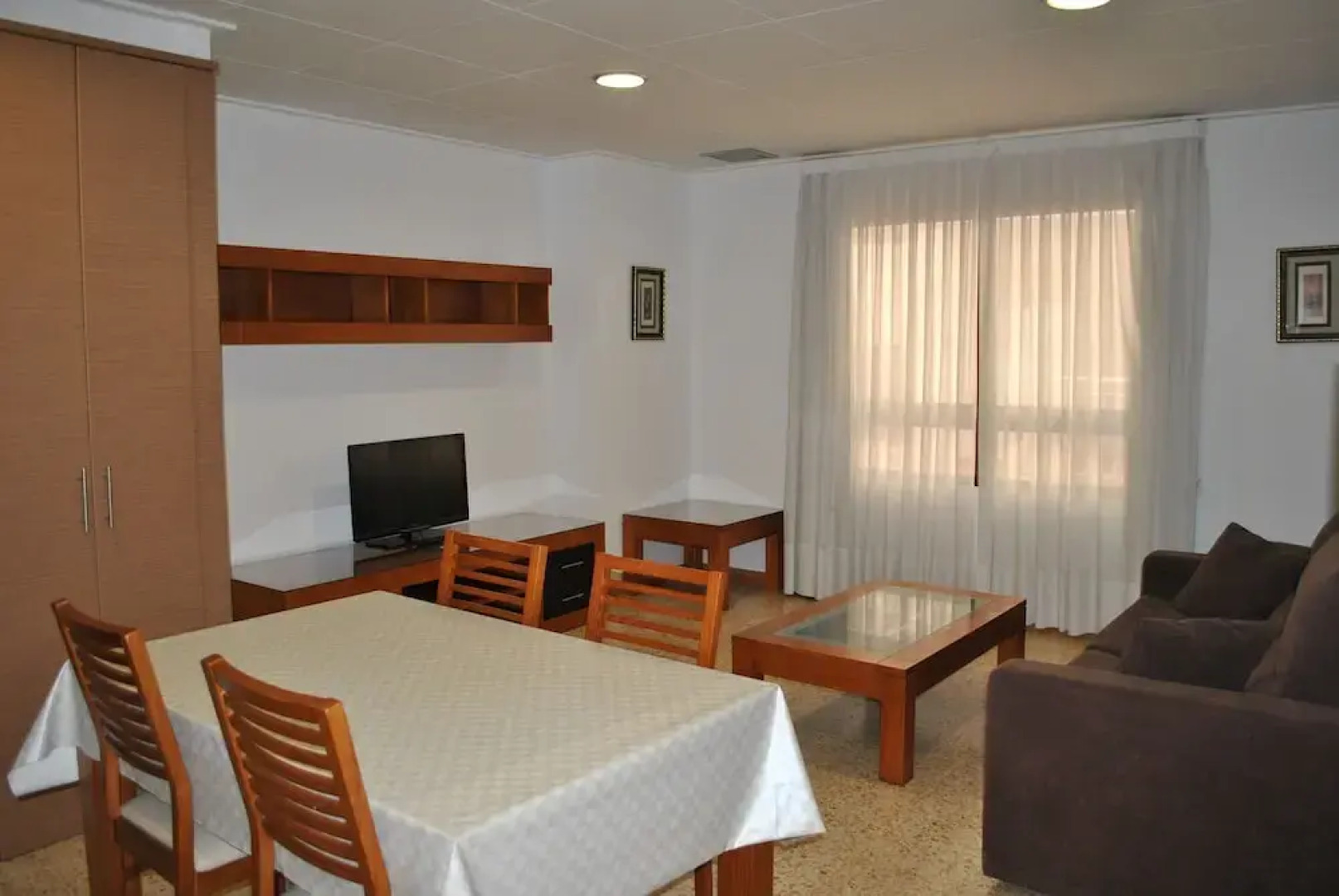 Apartamentos Avenida Valencia 17