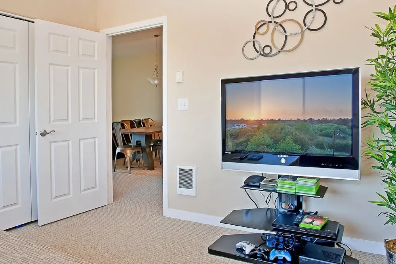 Outlook Condos at Oyhut Bay Resort