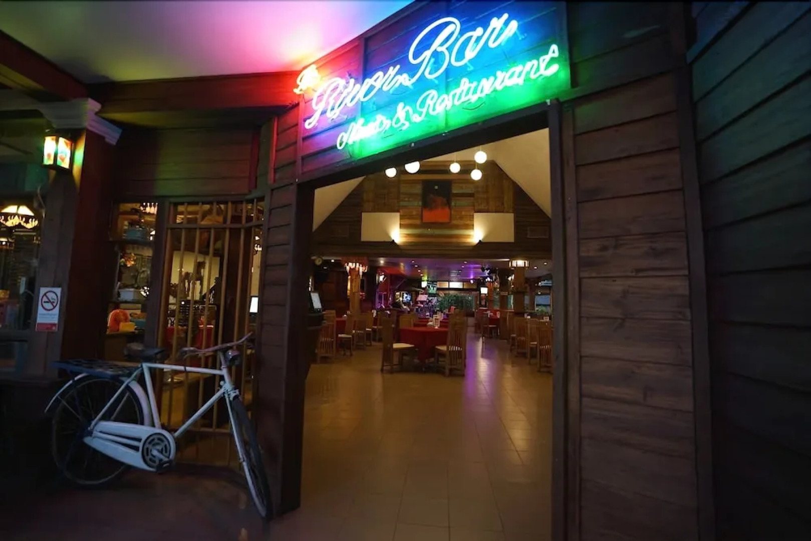 Rimchan Resort Hotel