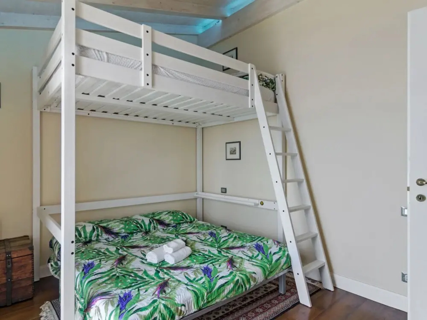 Scenic Holiday Home in Pieve Ligure With Private Garden