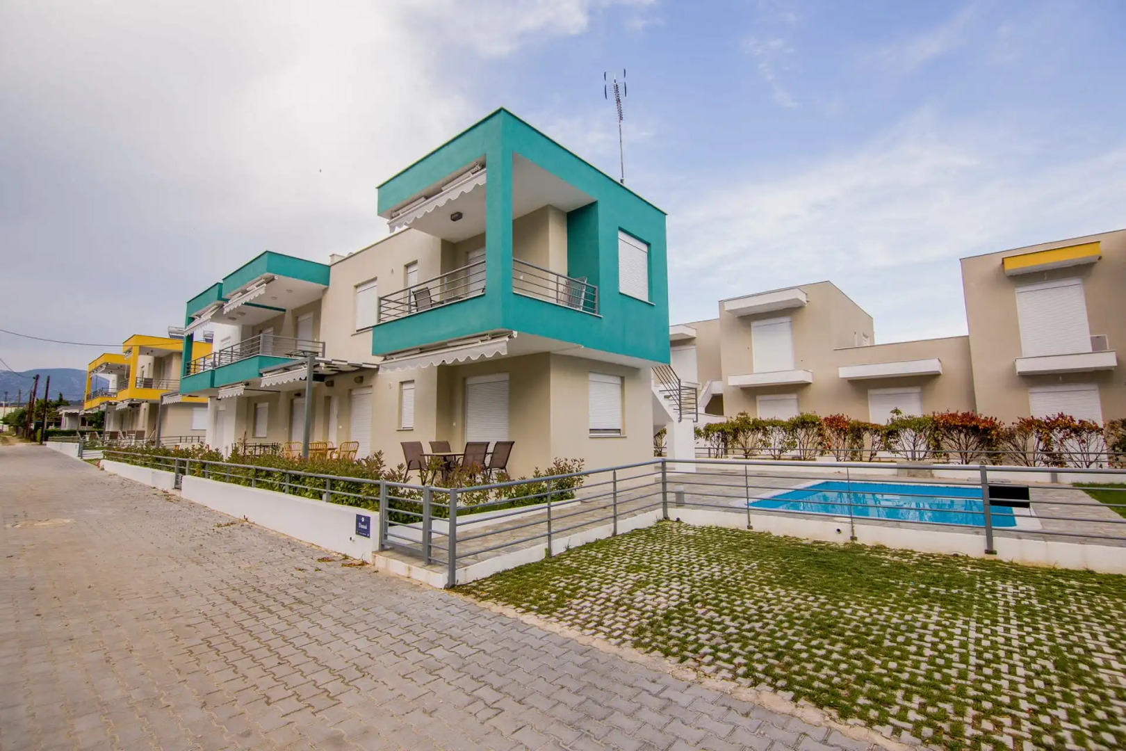 Danai & Palm Residential Complexes