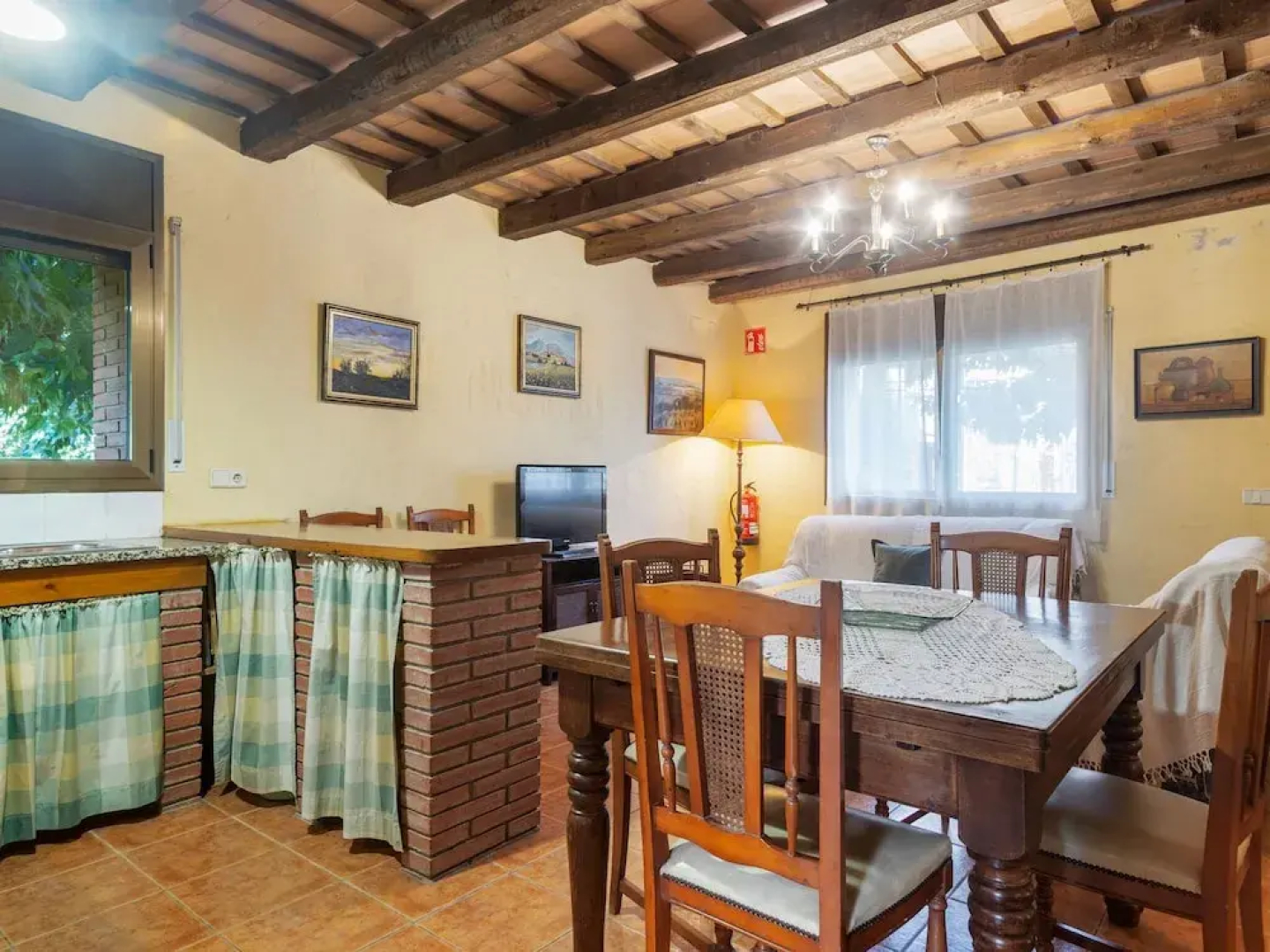 Pleasant Holiday Home in Gerona With Swimming Pool