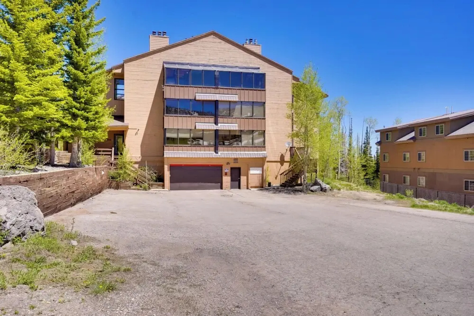 Ski & Explore: Brian Head Condo w/ Indoor Pool!