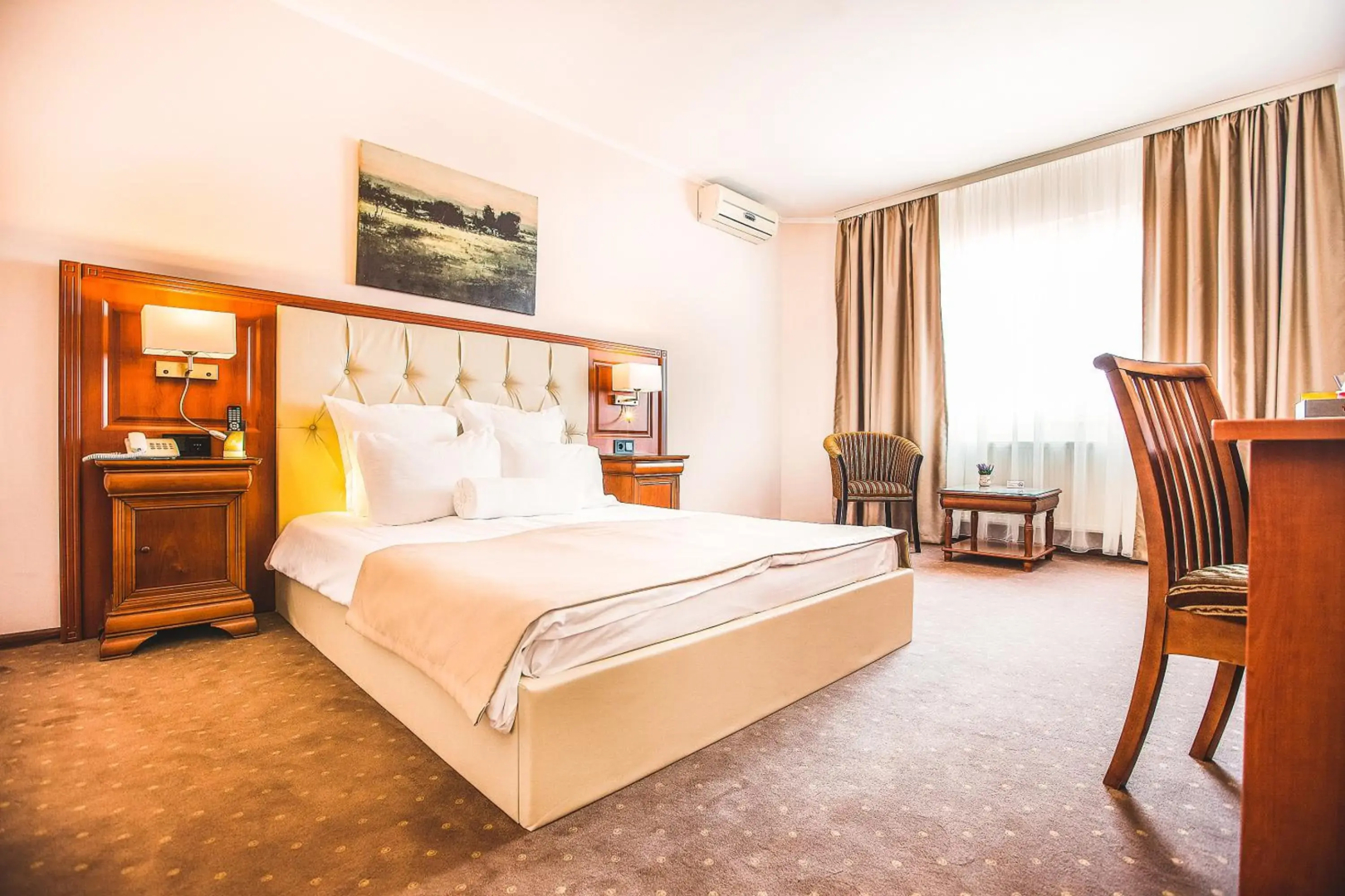 Hotel Athos Rmt