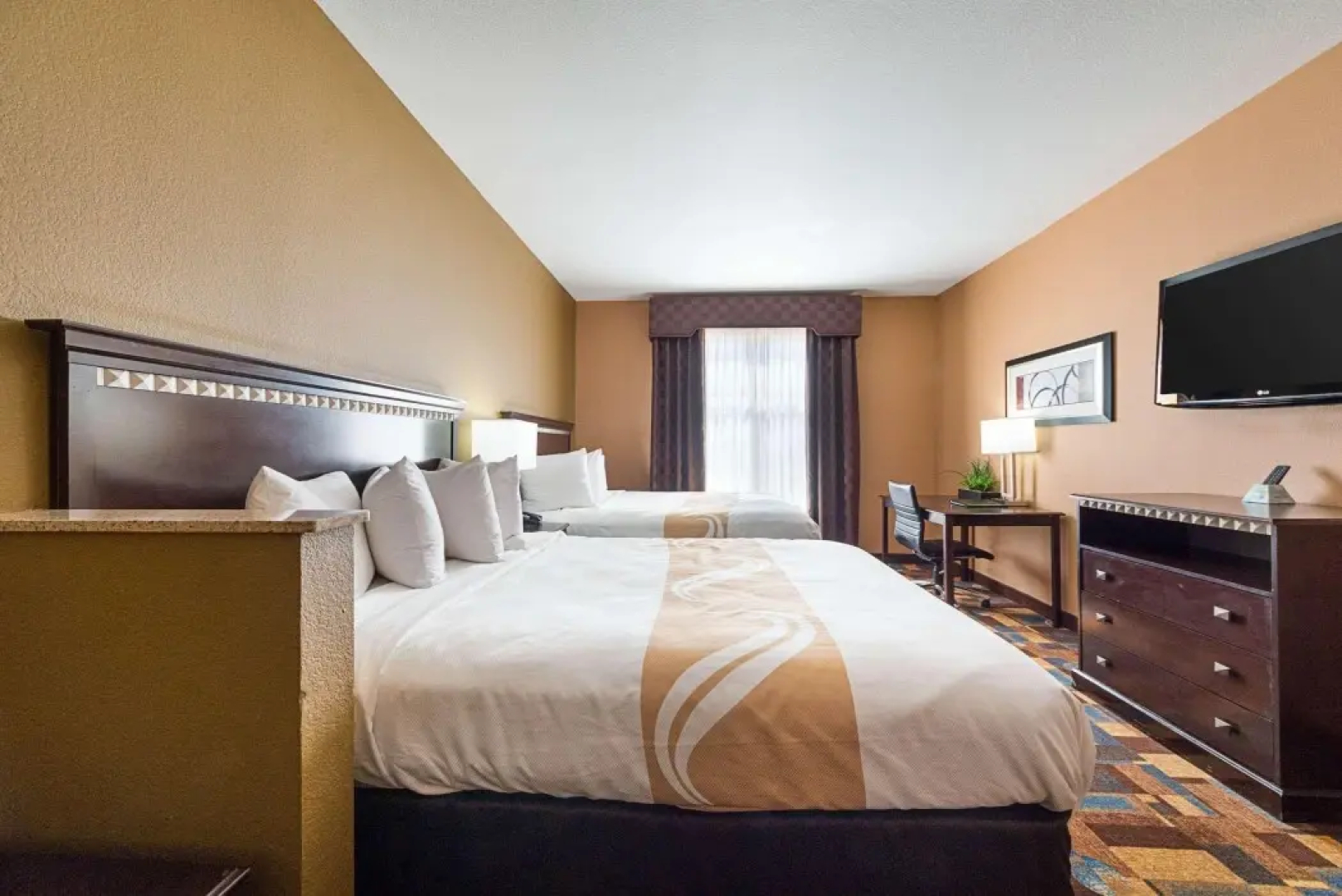 Quality Inn & Suites