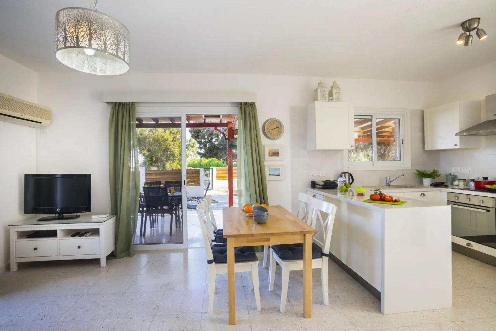 Villa Marina 44 Kiti Beach