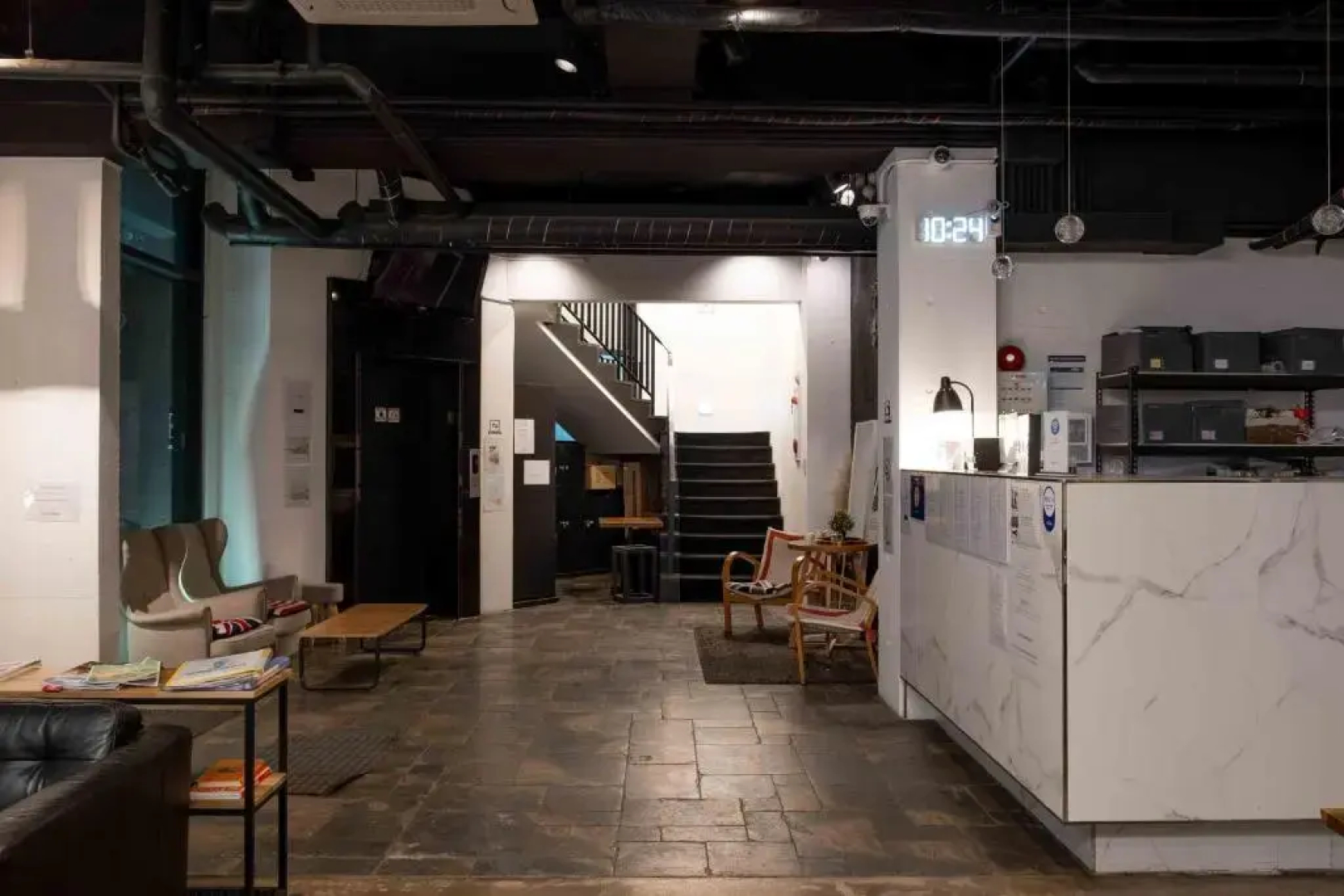 Canvas Hostel
