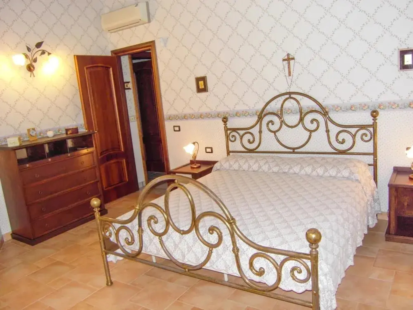 House With one Bedroom in Viagrande, With Private Pool, Furnished Gard