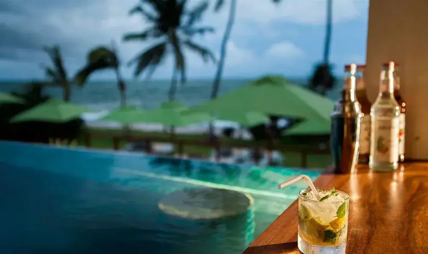 Reefs Edge Hotel