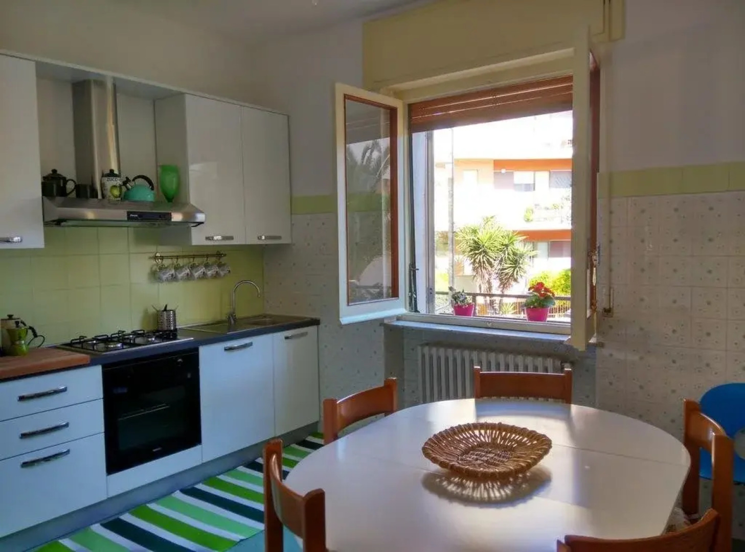 Carel Bed  Breakfast