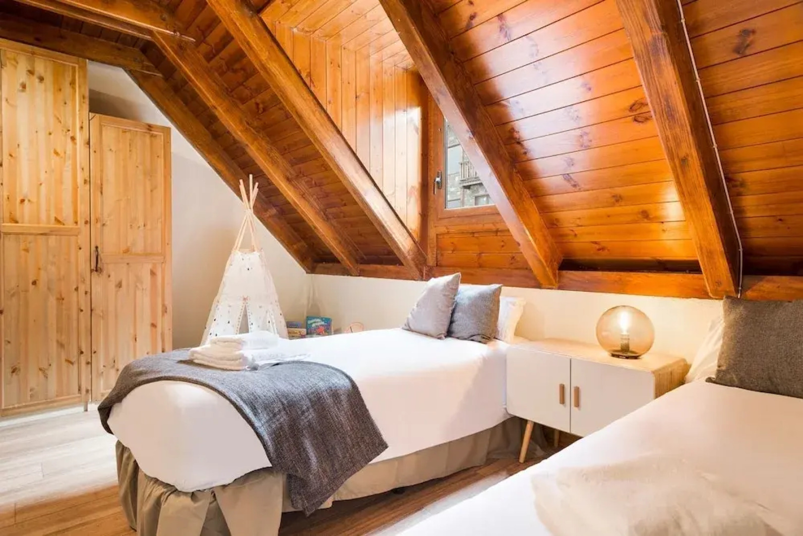 Luderna - Casa con jardín Vista Aneto