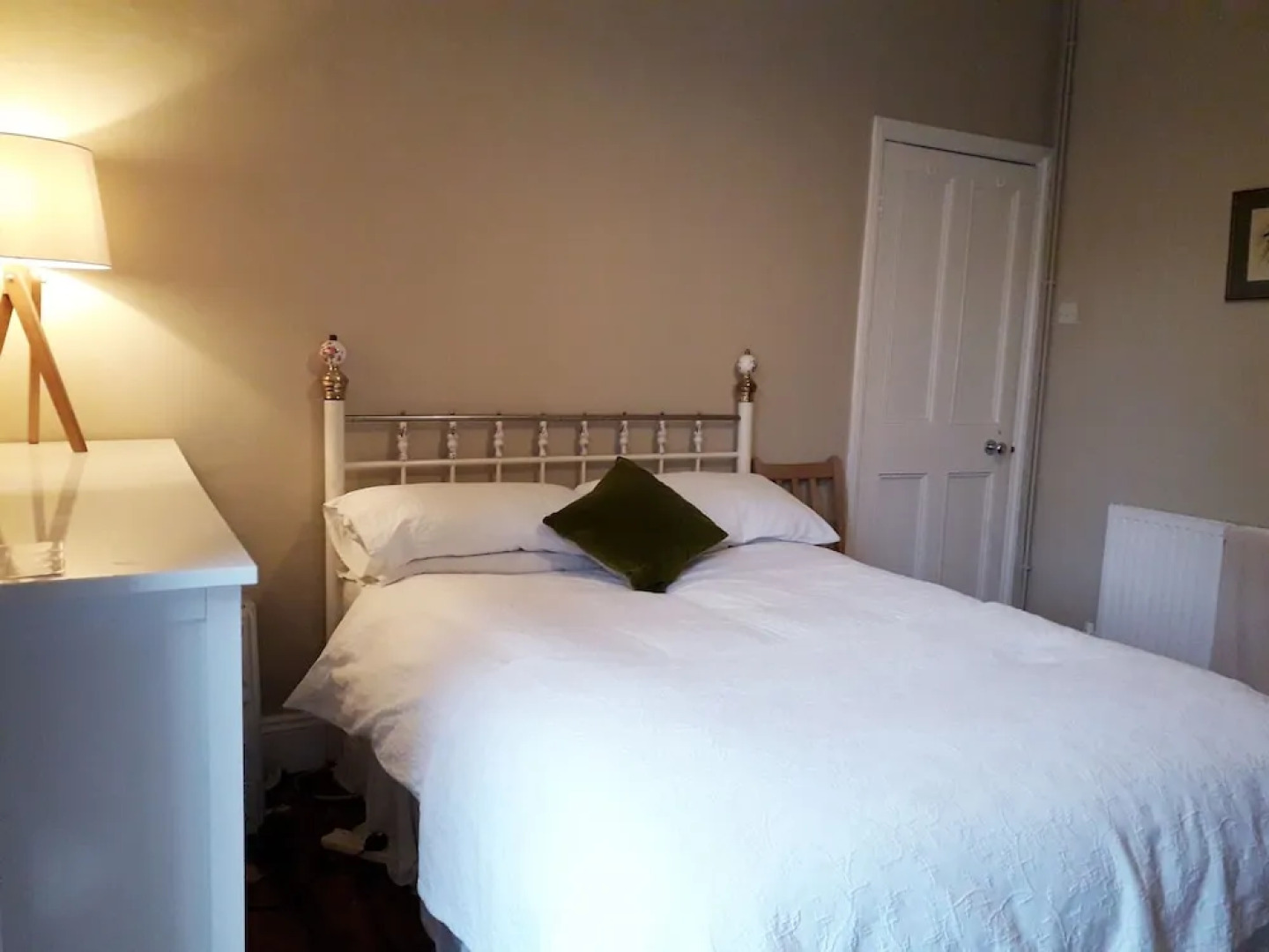 Tŷ Selah, Rugby Ave, Neath