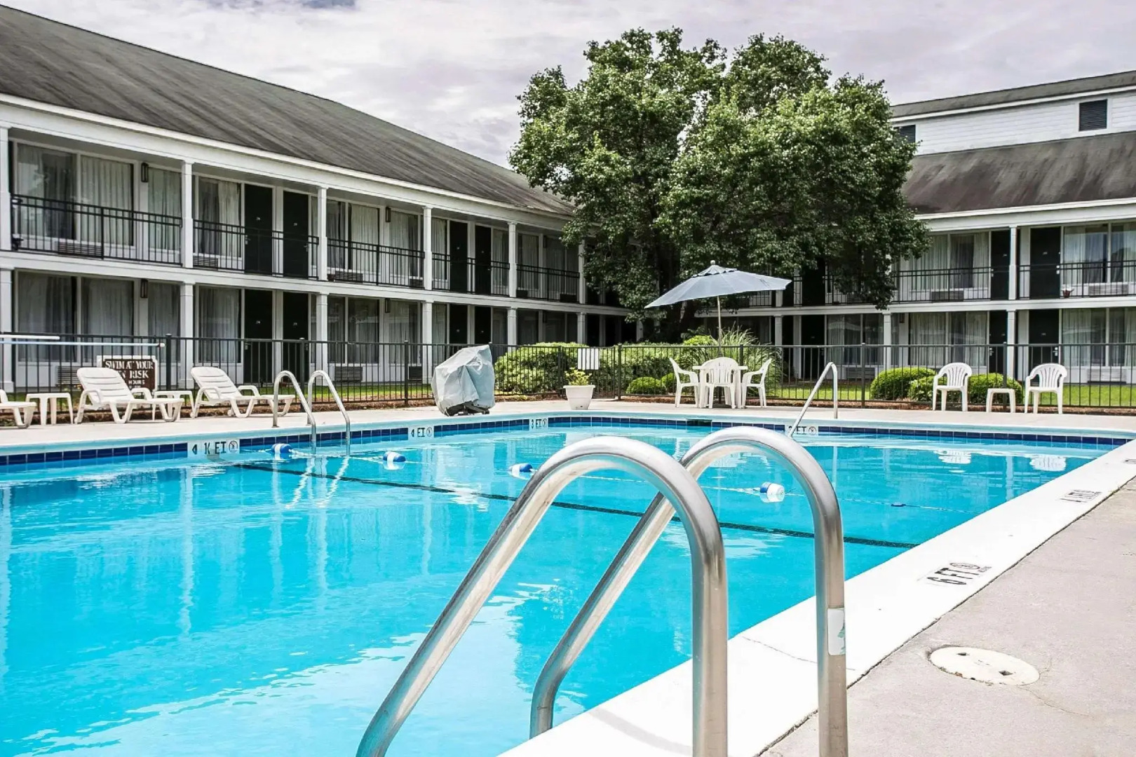 Quality Inn & Suites Santee