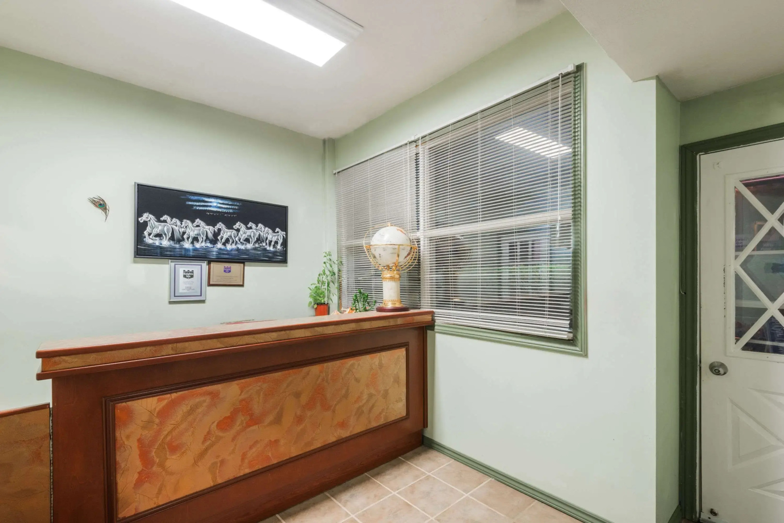 Knights Inn Bracebridge