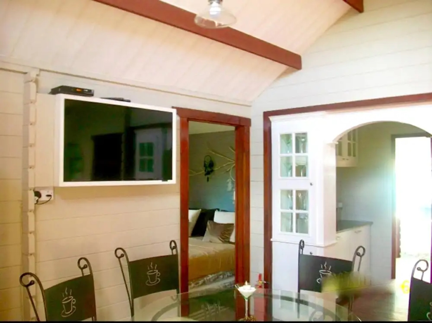 House With 2 Bedrooms in Albion, With Enclosed Garden and Wifi - 100 m