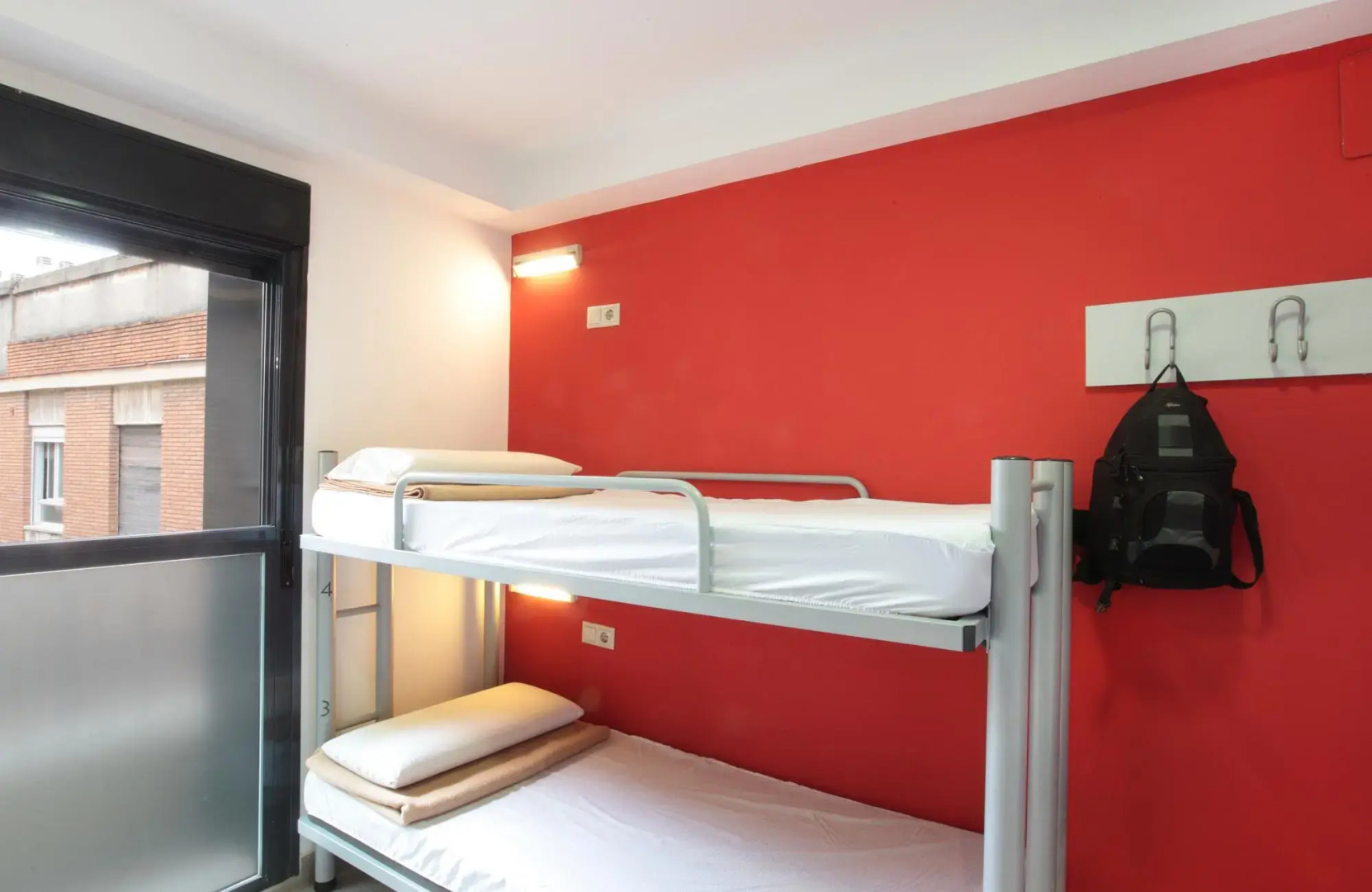 room00 Valencia Hostel