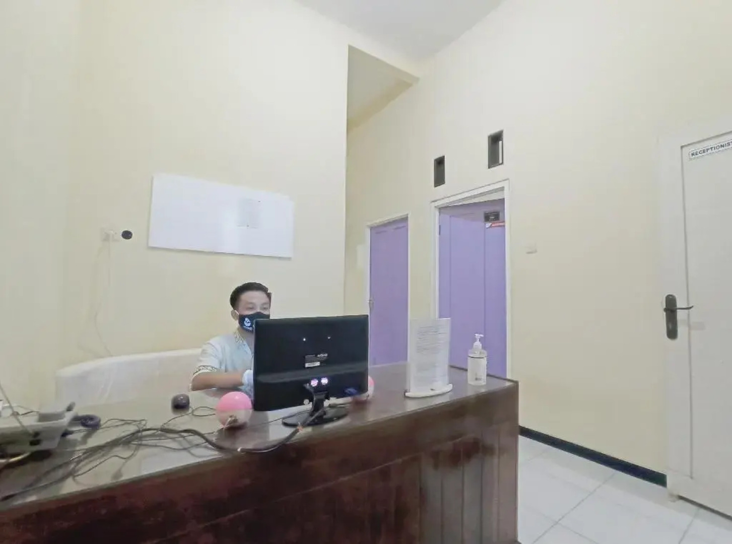 OYO 3298 Bromo Guest House Family