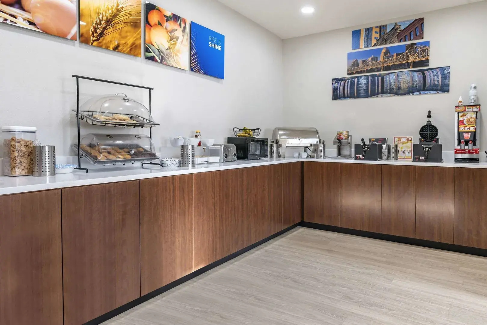 Comfort Inn & Suites