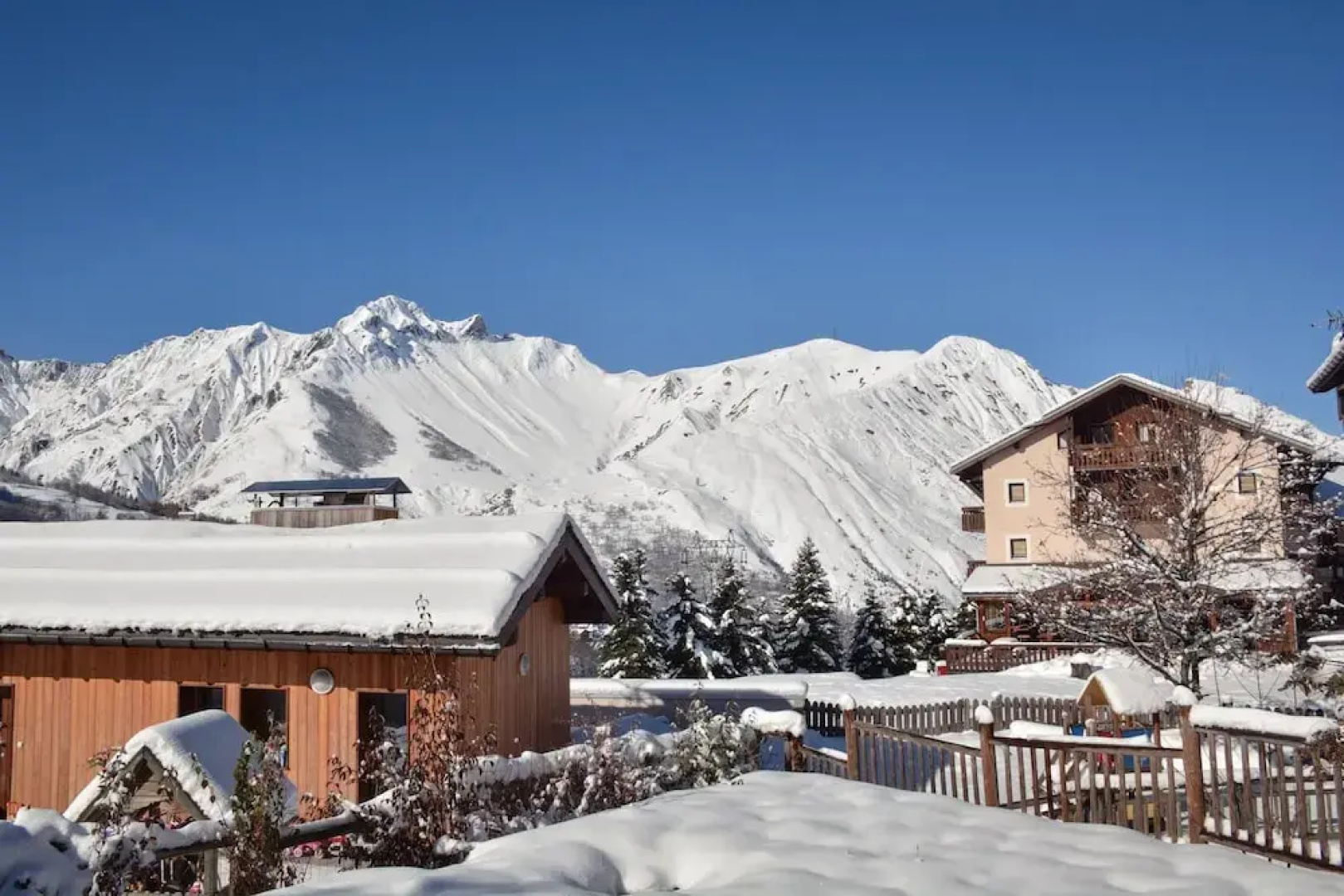Chalet Saint Pères