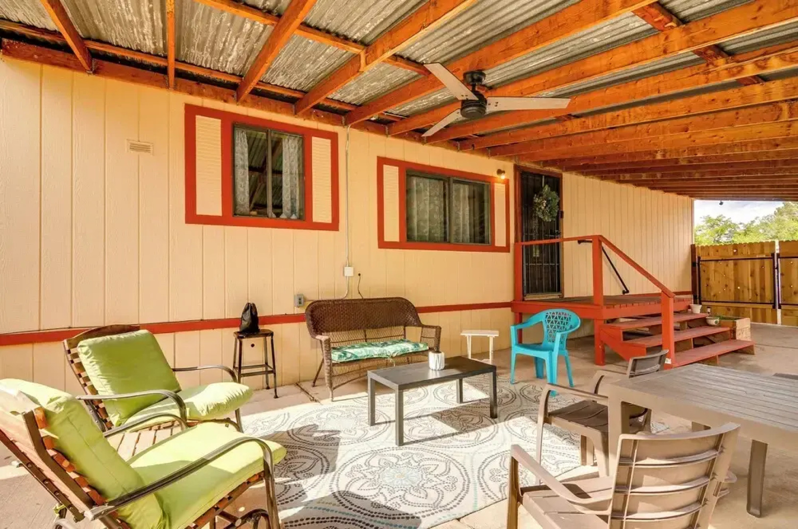 Pet-friendly Page Home ~ 4 Mi to Lake Powell!