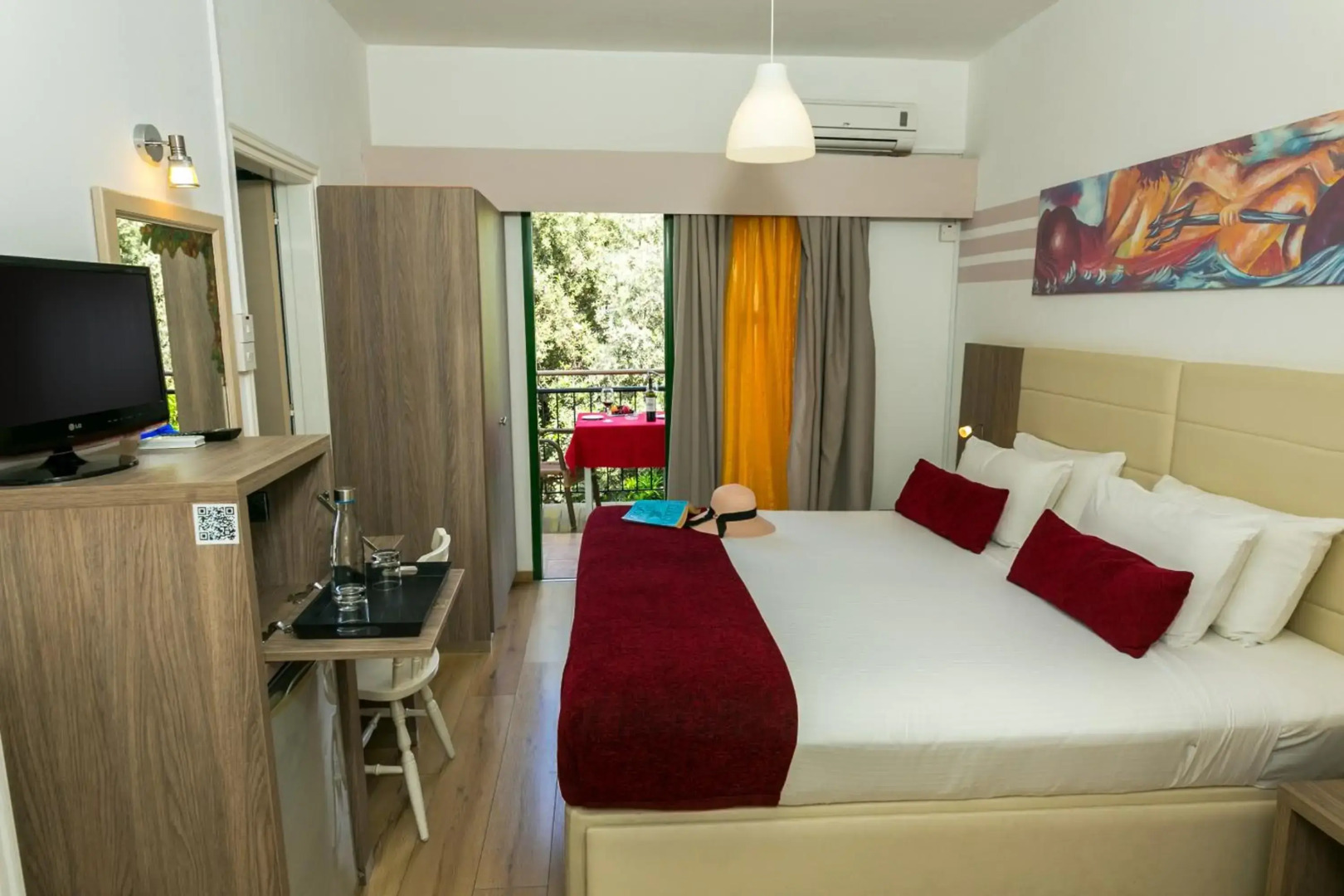 Fitos Inn Guest House