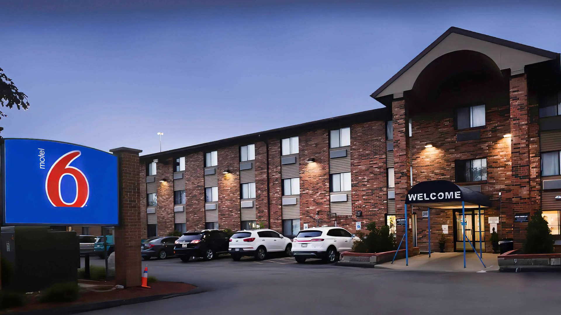 Motel 6 Milwaukee, WI - Glendale