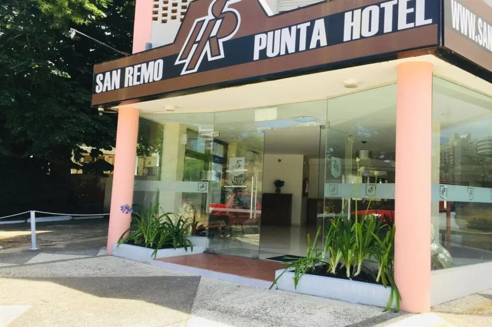 San Remo Punta Hotel