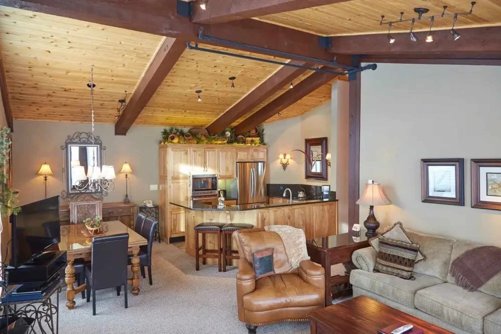 Snowmass Village by Gondola Resorts