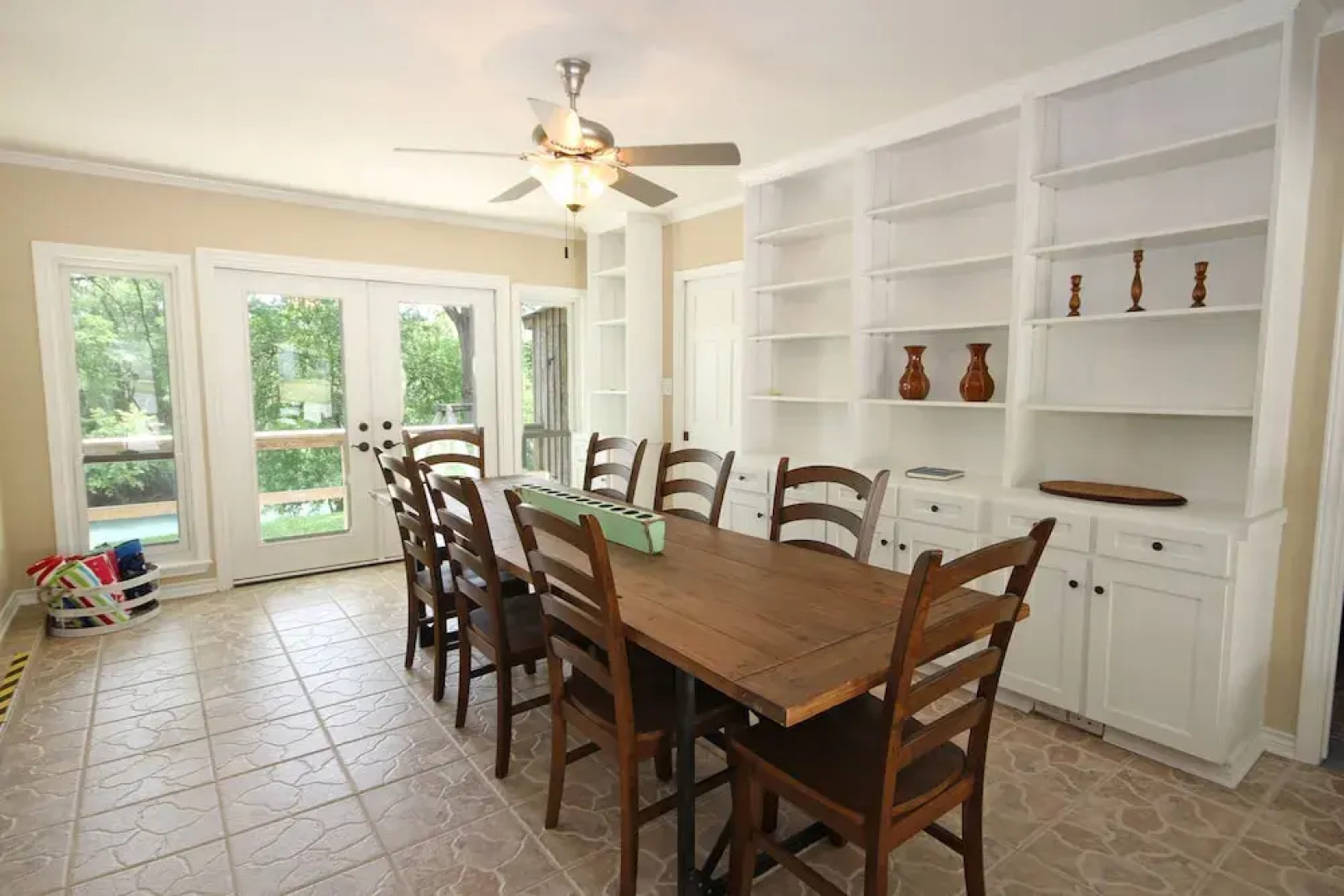Maverick's River Retreat 3 Bedrooms 2 Bathrooms Home
