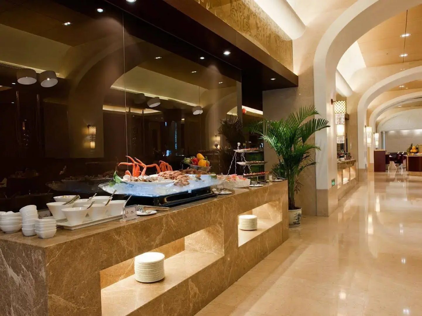 Jin Jiang Golden Mountain International Hotel