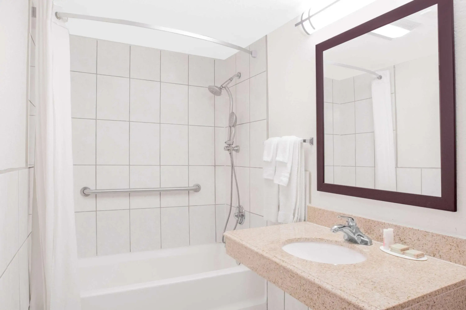 Super 8 by Wyndham Idabel