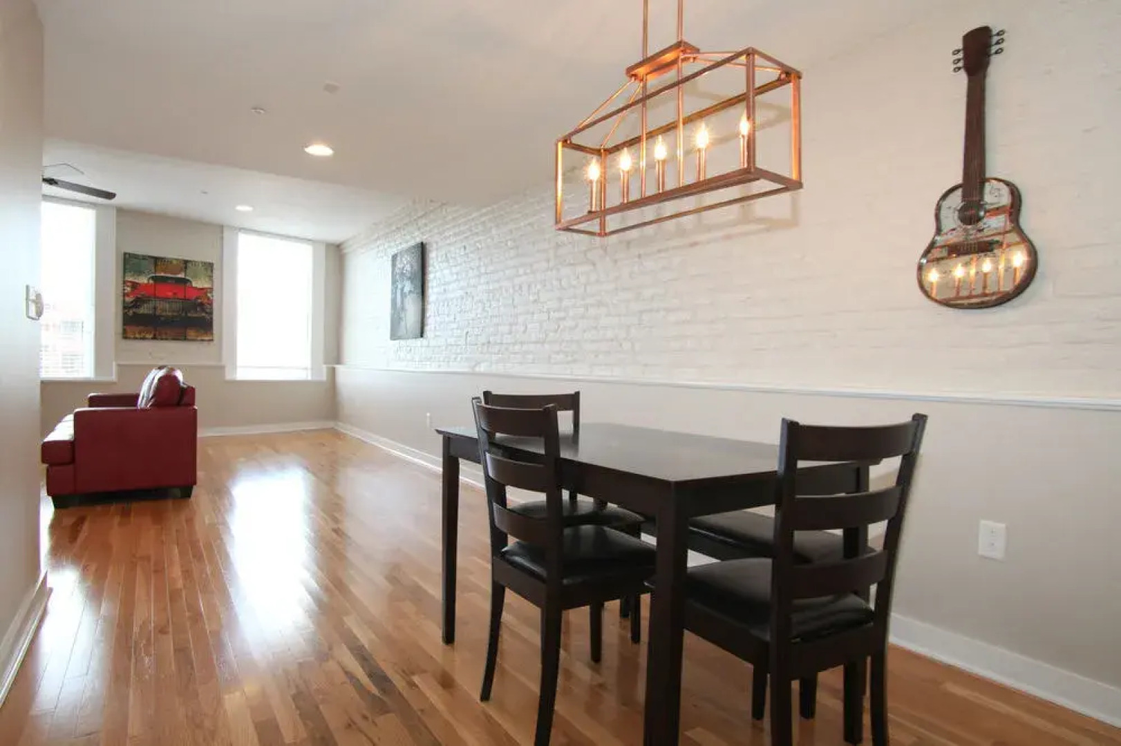 Hosteeva French Quarter Luxury Condo